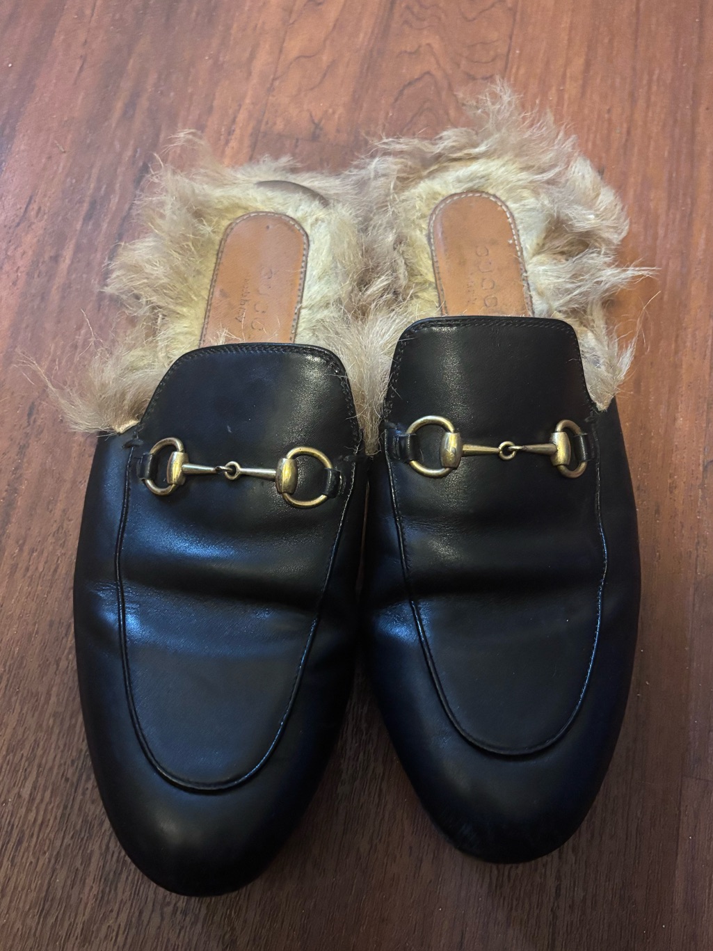 Black Gucci Leather Fur Womenâs Loafers